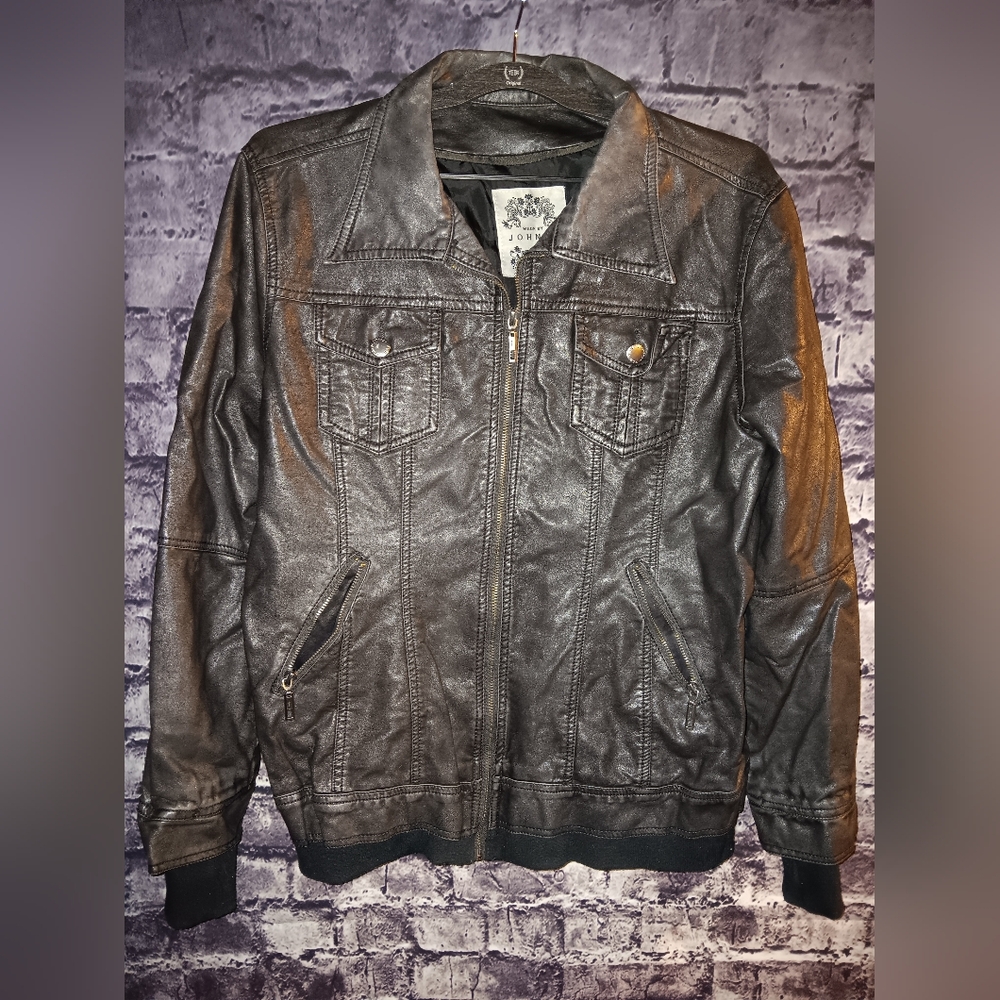 Made by Johnny Black leather coat sz XXL